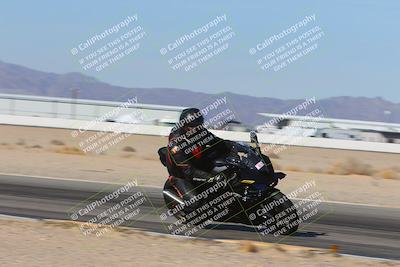 media/Jan-18-2024-Racers Edge (Thu) [[008952c709]]/B Group/Session 2 (Turn 15 Inside)/